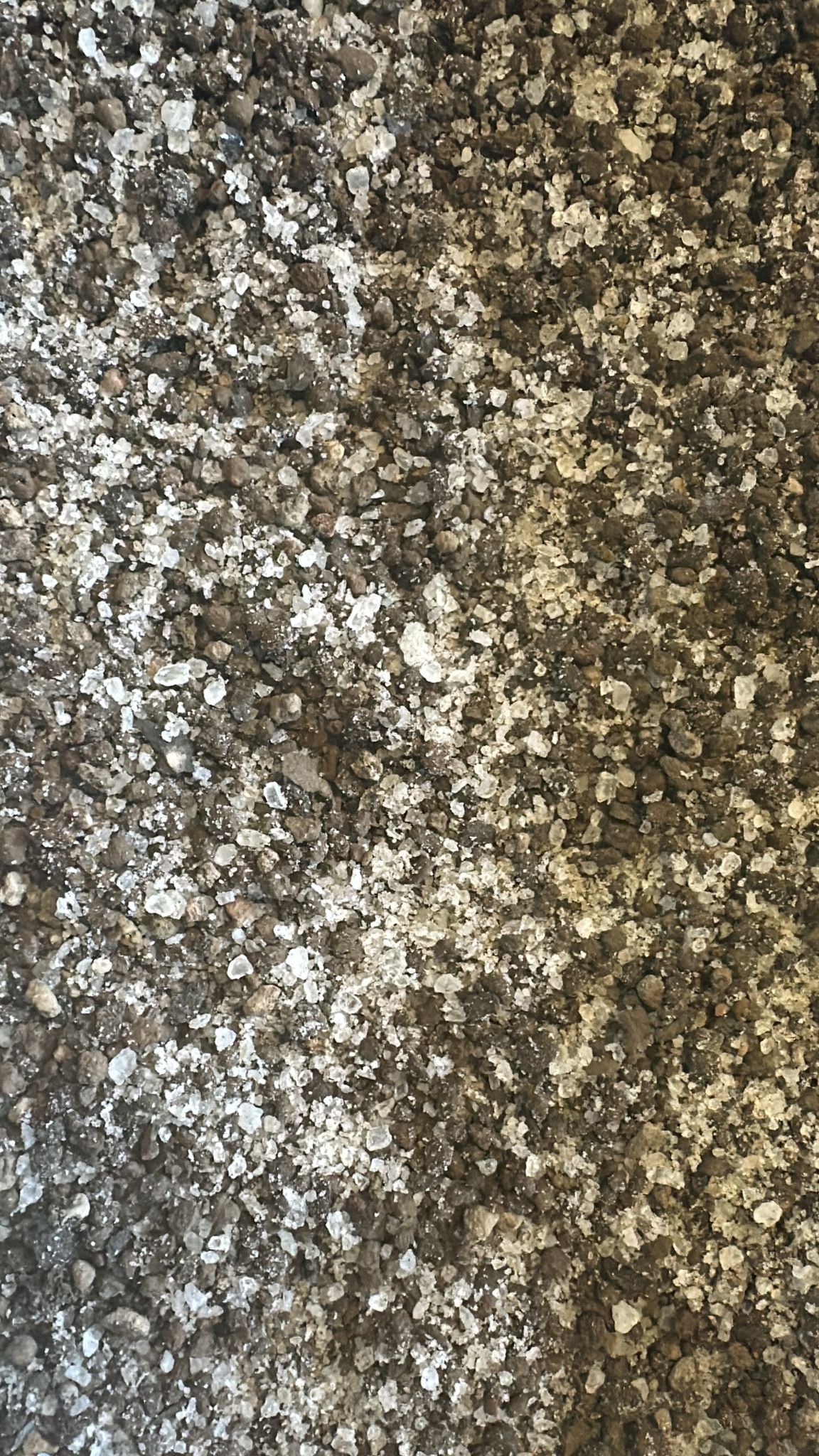 Streusalz-Lava-Gemisch 0-5 mm