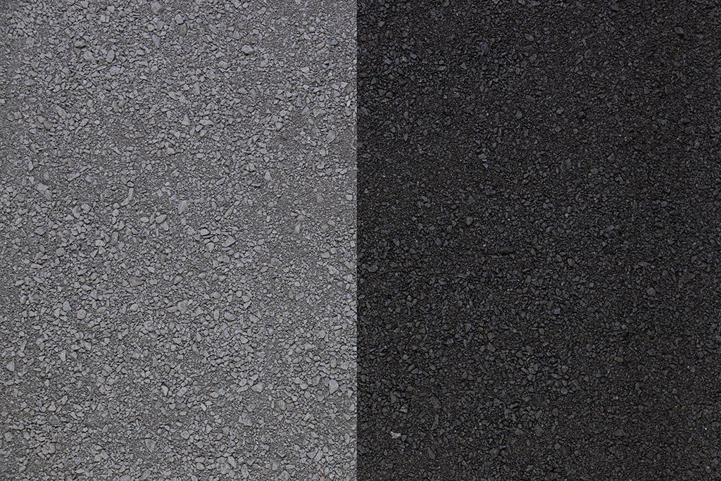 Basalt 0-2 mm – Nahaufnahme trocken (links) und nass (rechts) im Vergleich