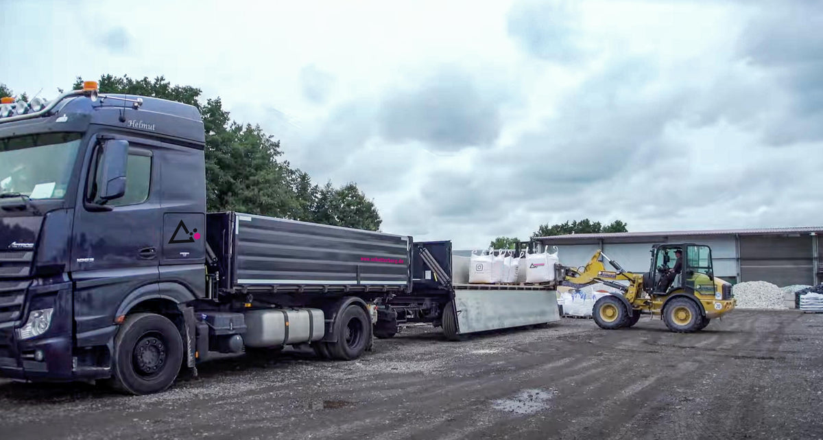 Big Pack wird abtransportiert – Schotterberg